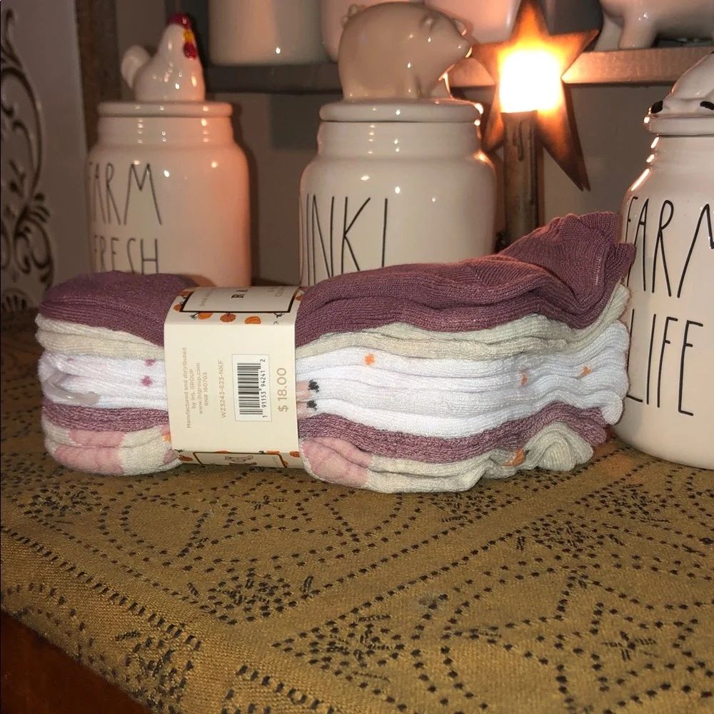 Rae Dunn Fall Themed 6 Pair Women’s Cushioned Quarter Socks Shoe Size 4-10